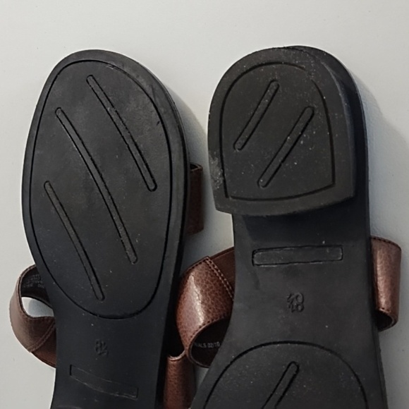 Brown Women's Slide in Sandals with Silver Sueded Cushion Insole Rubber Bottom - Picture 7 of 9